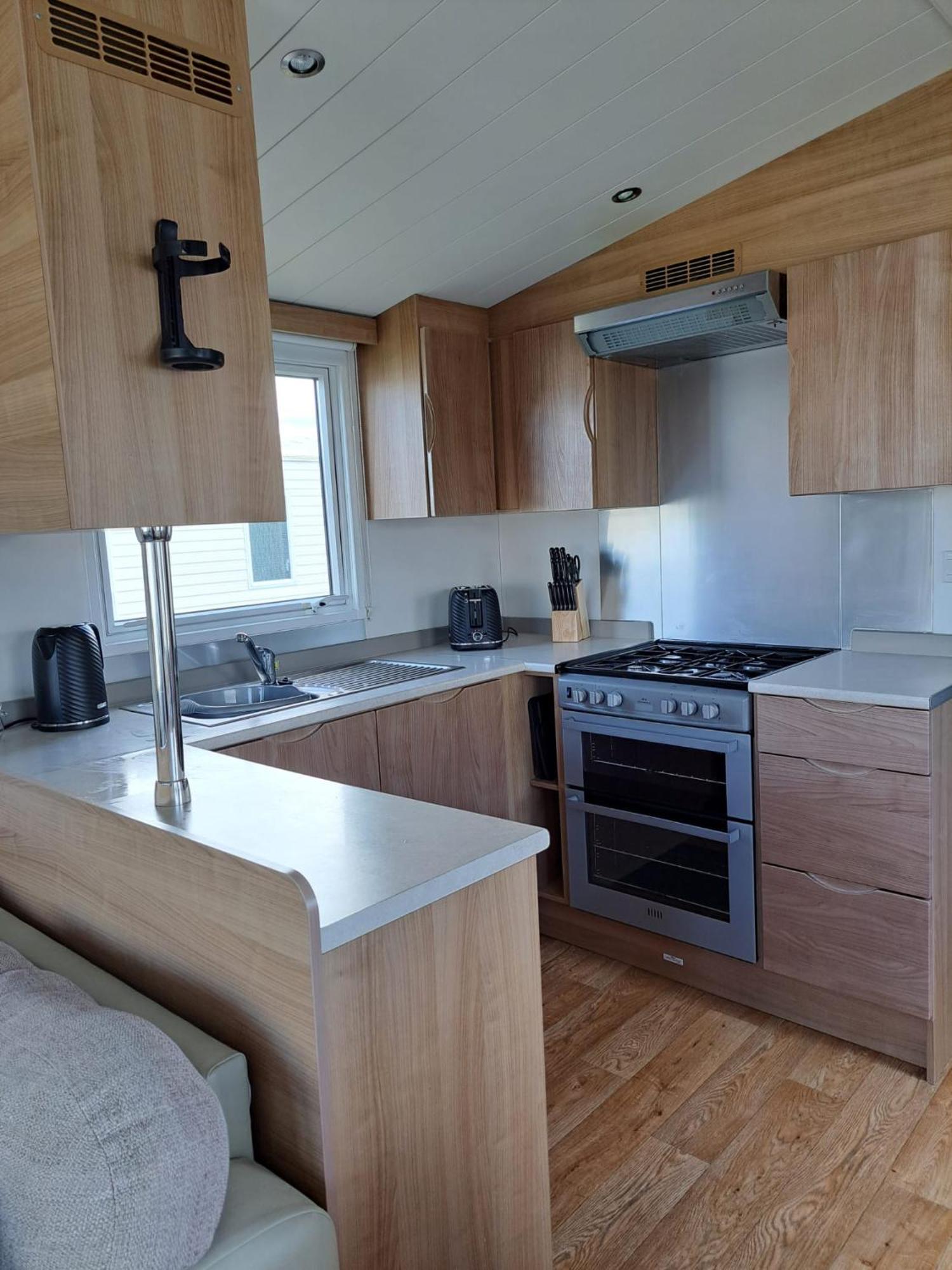Lyons Robin Hood Caravan Rhyl Sbw 26 Экстерьер фото